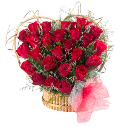25 Heart Shape Red Rose Bunch..!! 25 Heart Shape Red Rose Bunch..!!